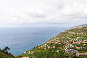 Ana's View, cozy apartment, AC, sea view & parking